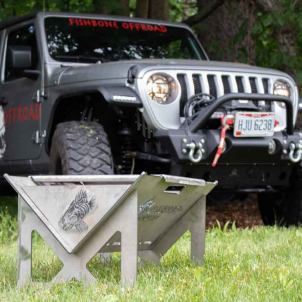 Fishbone Offroad - Portable Fire Pit with 19"x13" Cooking Surface